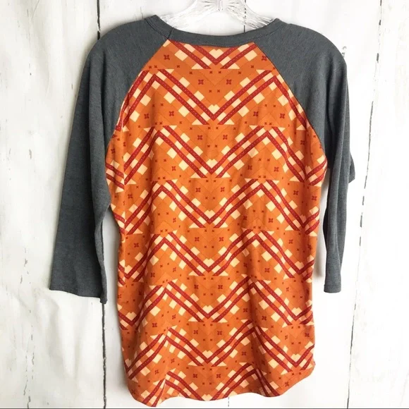 LuLaRoe | Adorable Randy Raglan Tee - Picture 4 of 4
